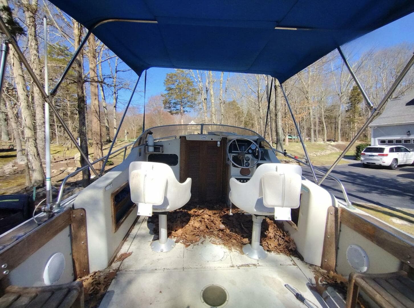 1983 Boston Whaler Revenge — photo 15