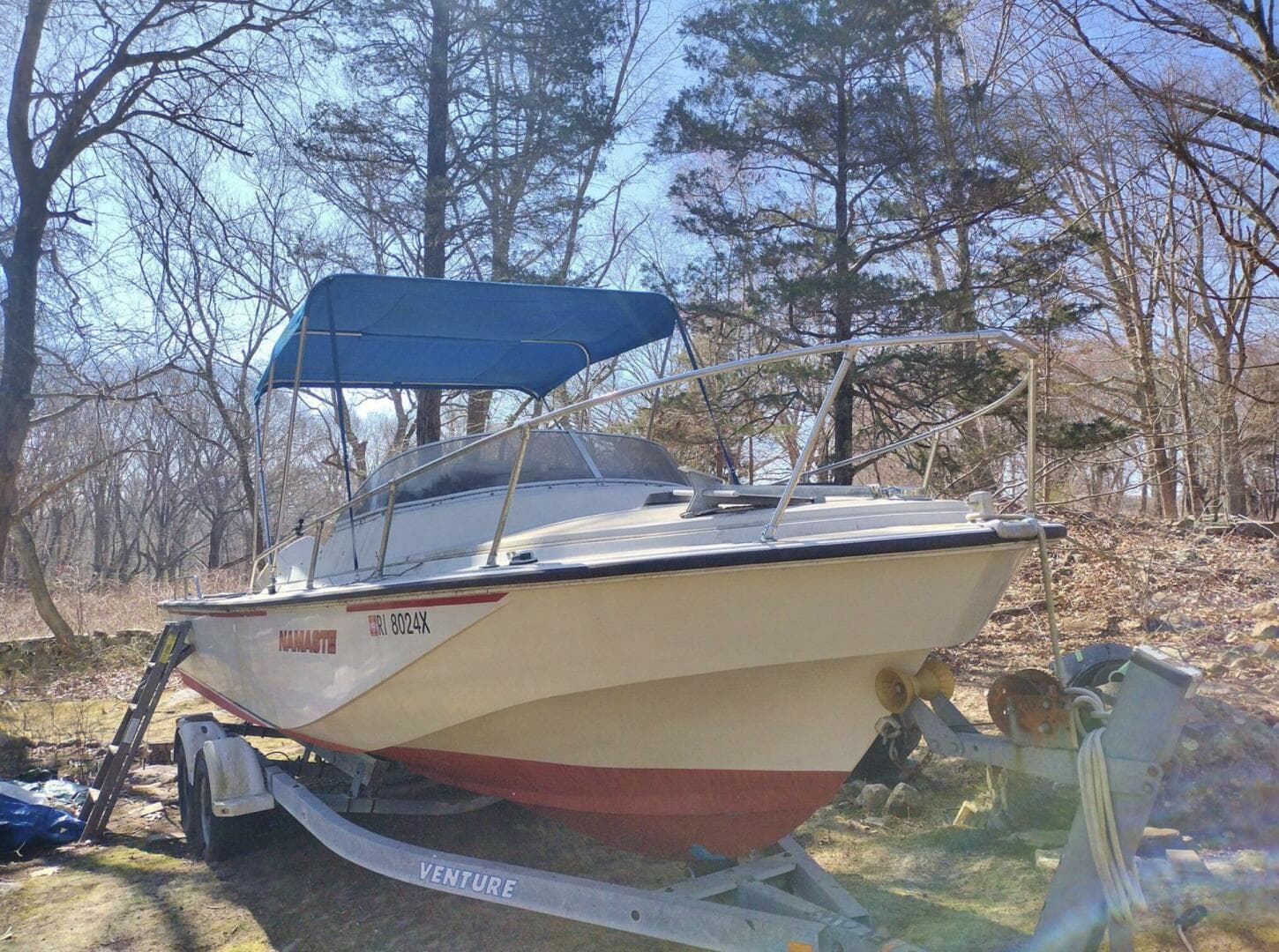 1983 Boston Whaler Revenge — photo 4