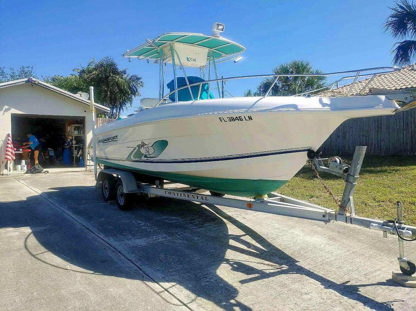 2001 Aquasport 219 CC — photo 7