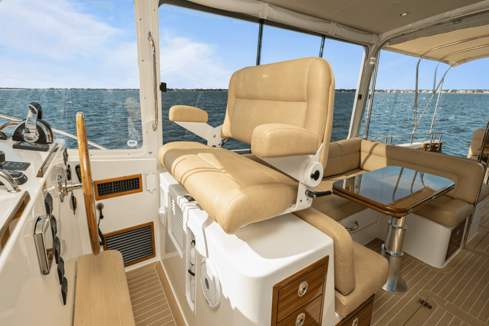 2022 Mjm 53 Z — photo 78