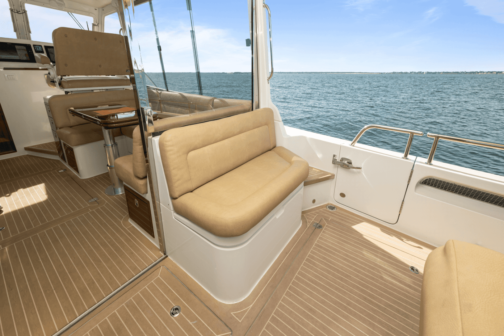 2022 Mjm 53 Z — photo 54