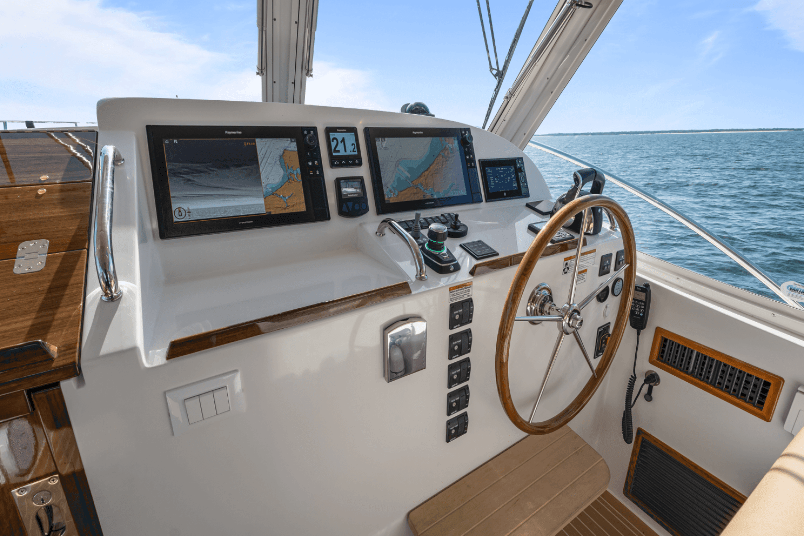 2022 Mjm 53 Z — photo 83