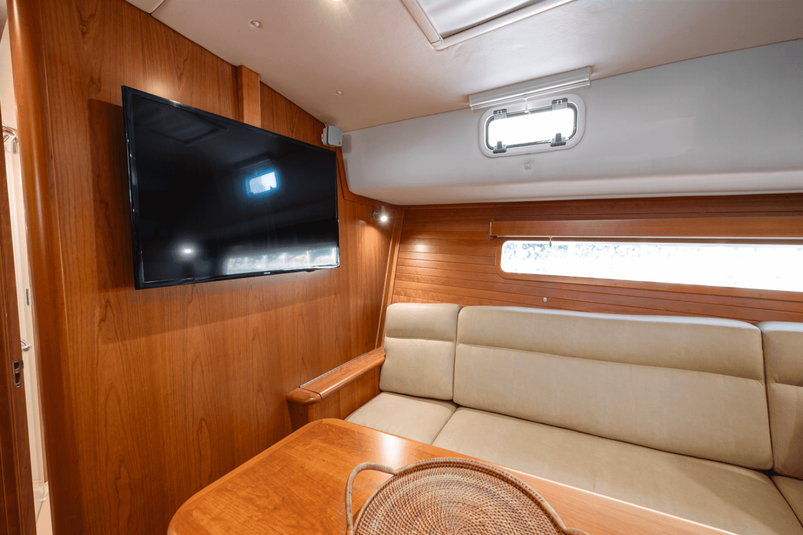 2022 Mjm 53 Z — photo 27