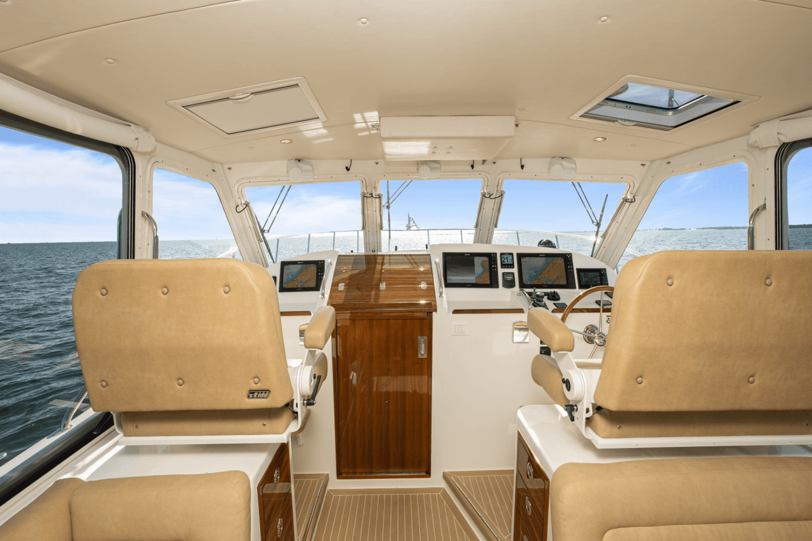 2022 Mjm 53 Z — photo 71