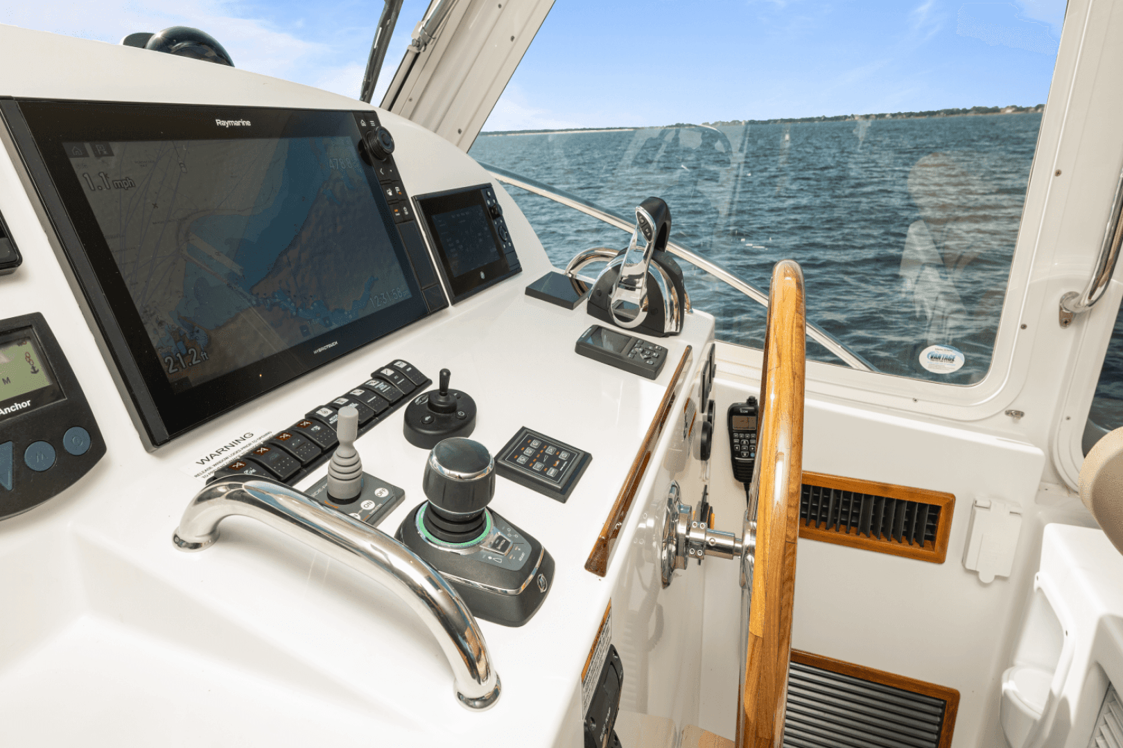 2022 Mjm 53 Z — photo 81