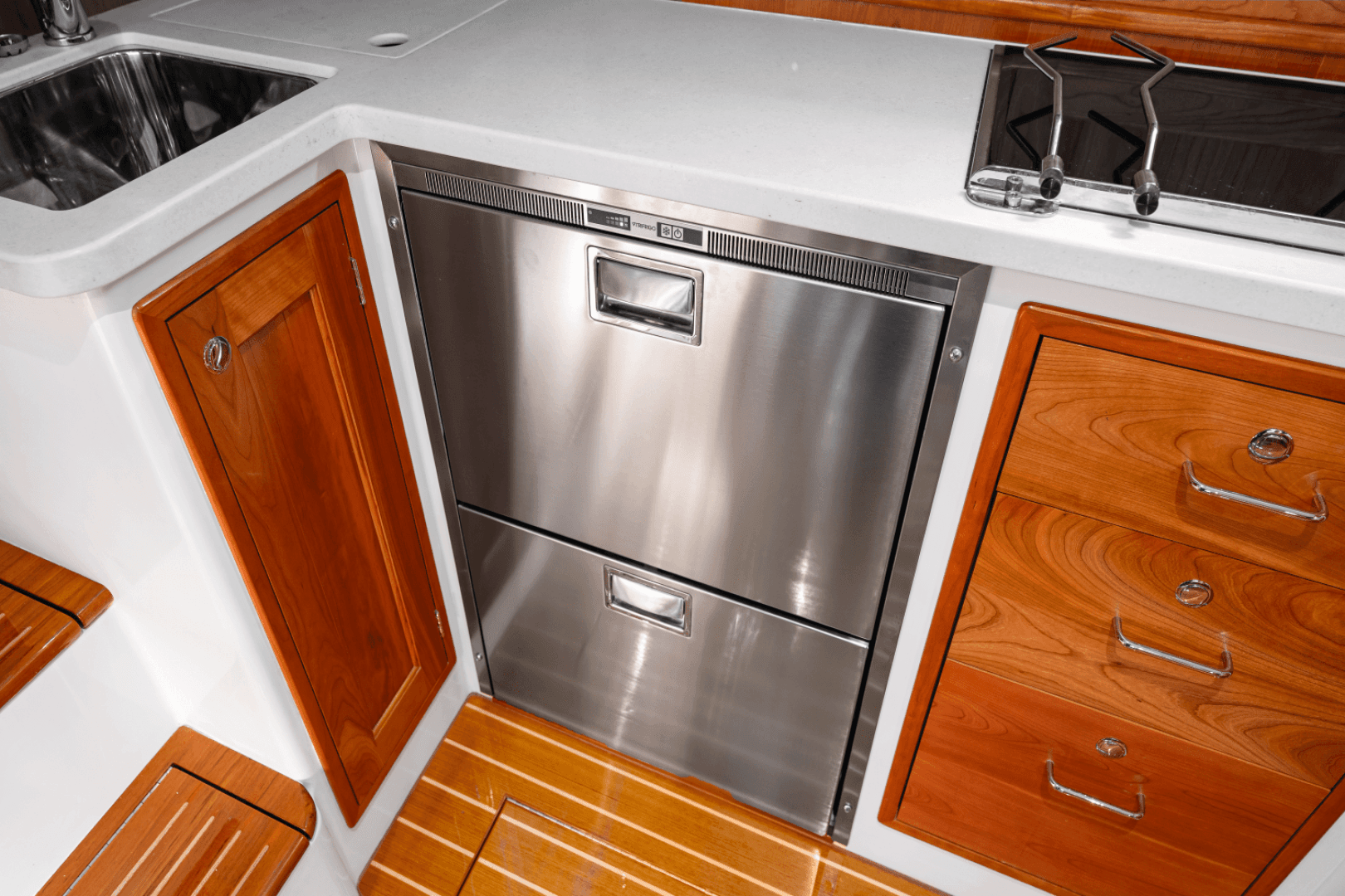 2022 Mjm 53 Z — photo 31