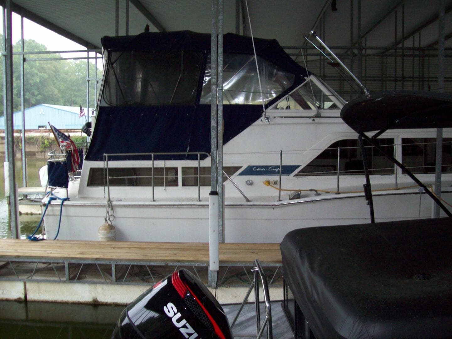 1979 Chris-Craft Catalina 350 — photo 1