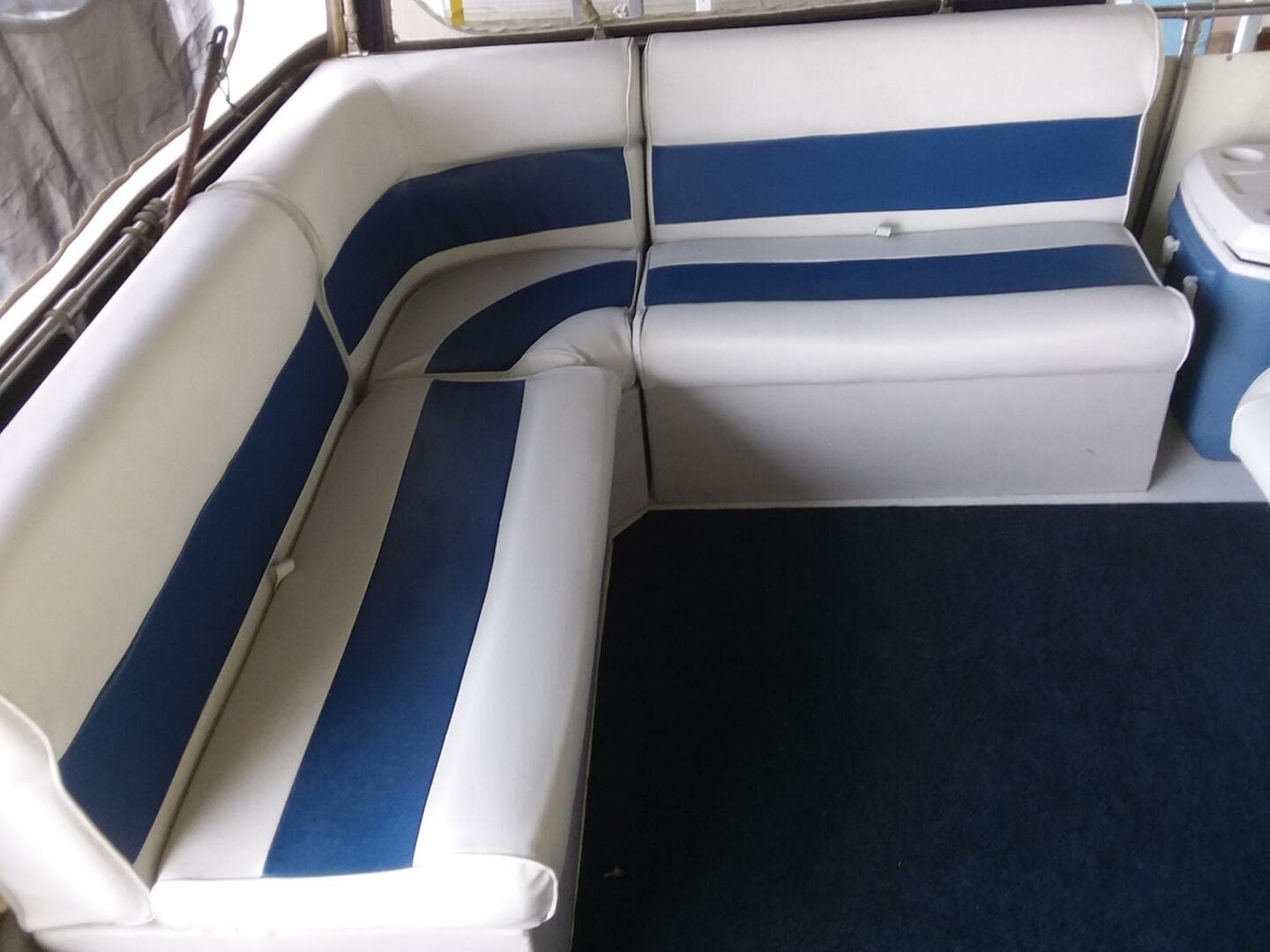 1979 Chris-Craft Catalina 350 — photo 22