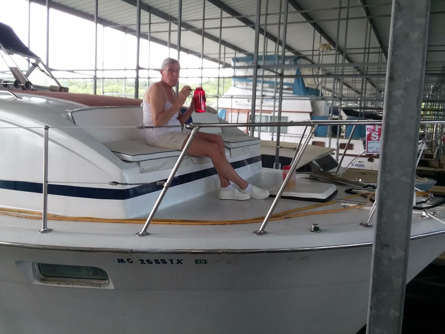 1979 Chris-Craft Catalina 350 — photo 20