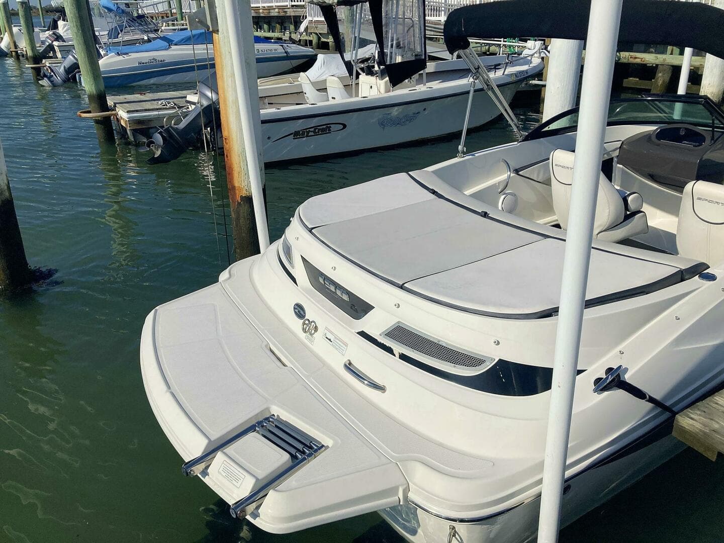 2012 Sea Ray 190 Sport — photo 6