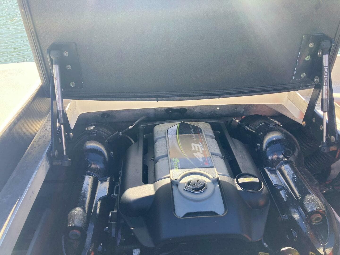 2012 Sea Ray 190 Sport — photo 28