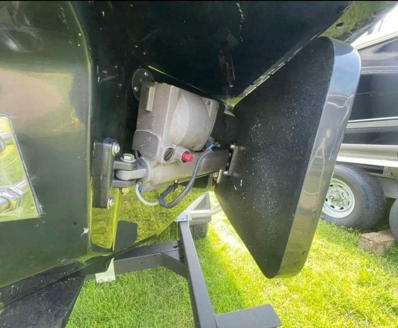 2022 Chaparral 23 Surf — photo 17