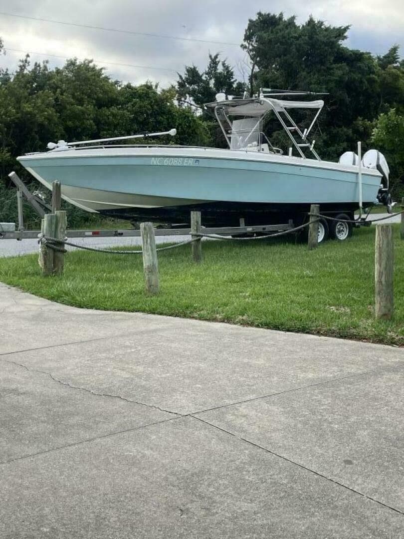 1990 Wellcraft Scarab 30 Cuddy — photo 3