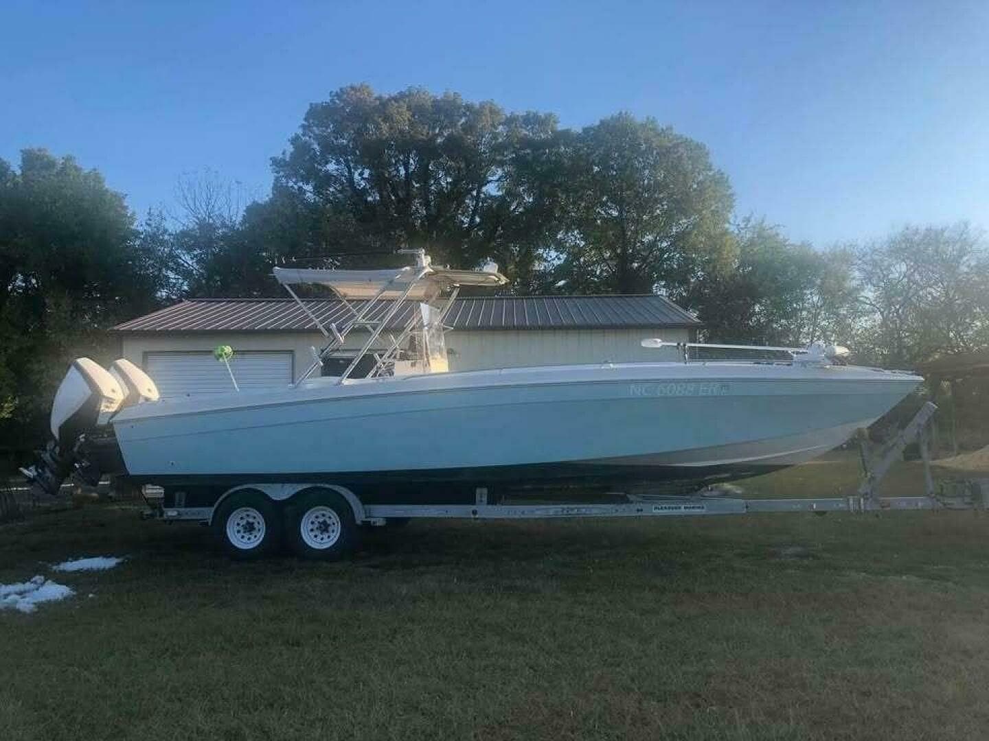 1990 Wellcraft Scarab 30 Cuddy — photo 6