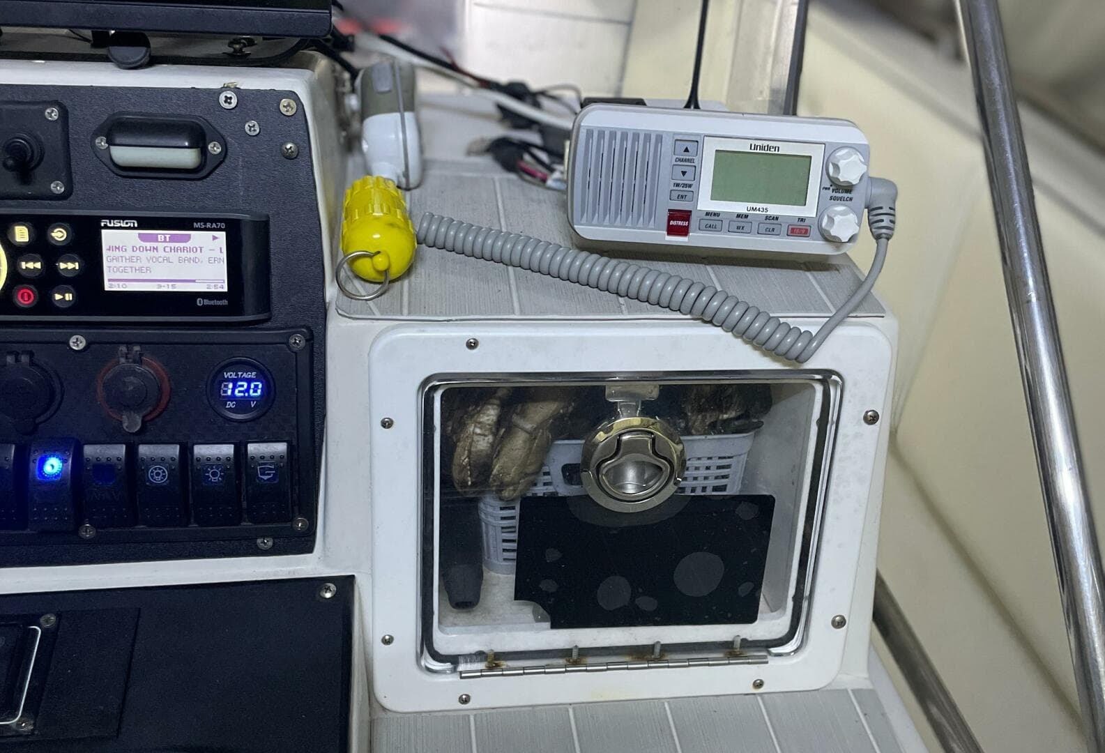 1990 Wellcraft Scarab 30 Cuddy — photo 22