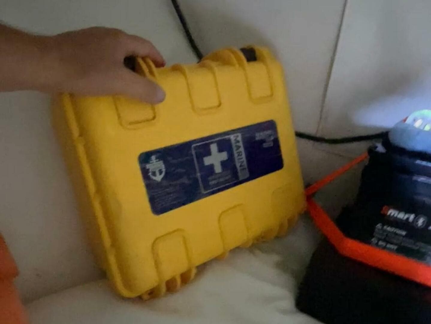 1990 Wellcraft Scarab 30 Cuddy — photo 49