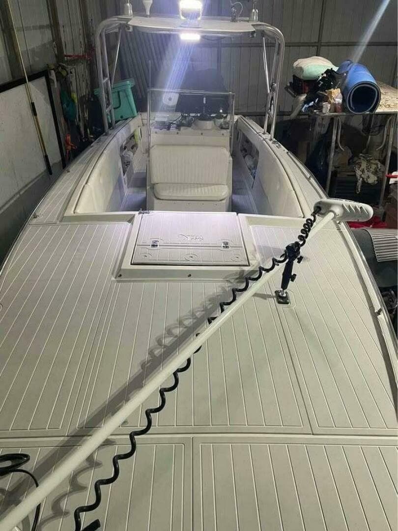 1990 Wellcraft Scarab 30 Cuddy — photo 10