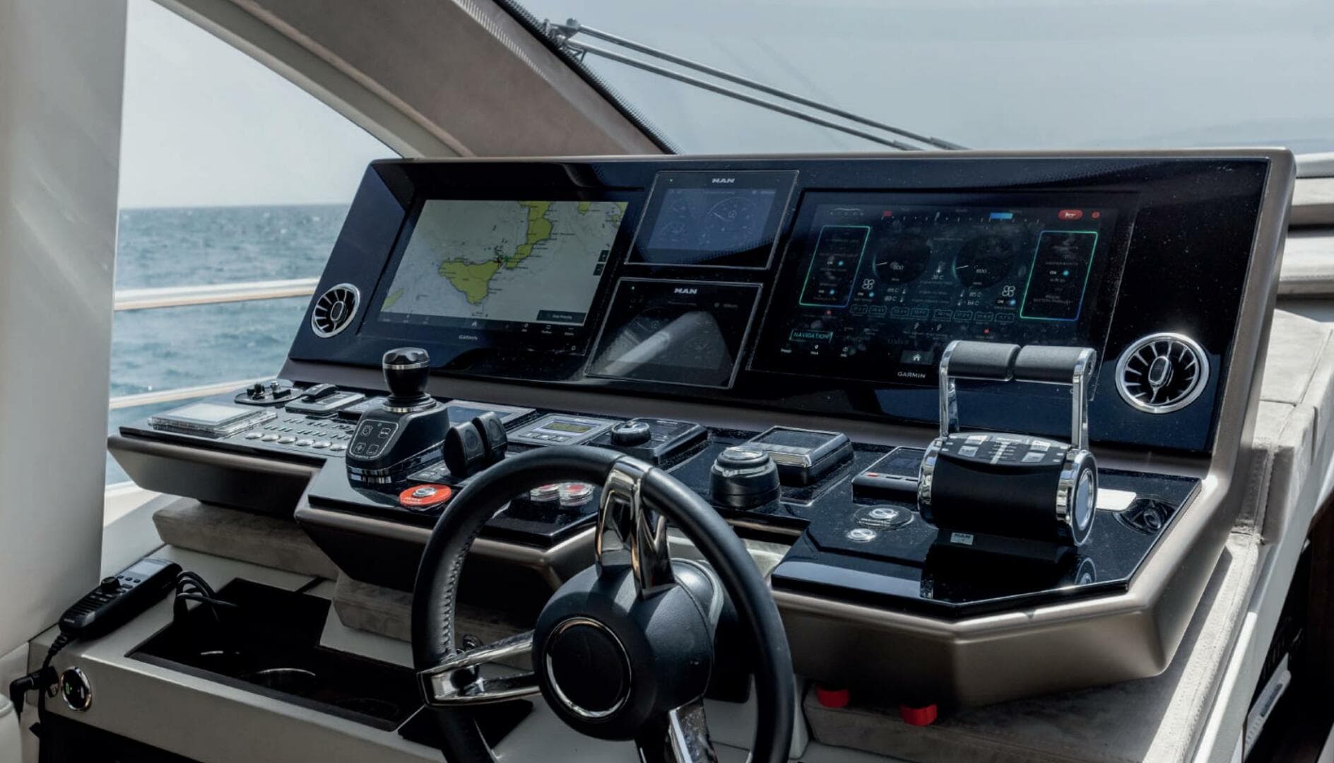 2026 Aicon 70 — photo 6