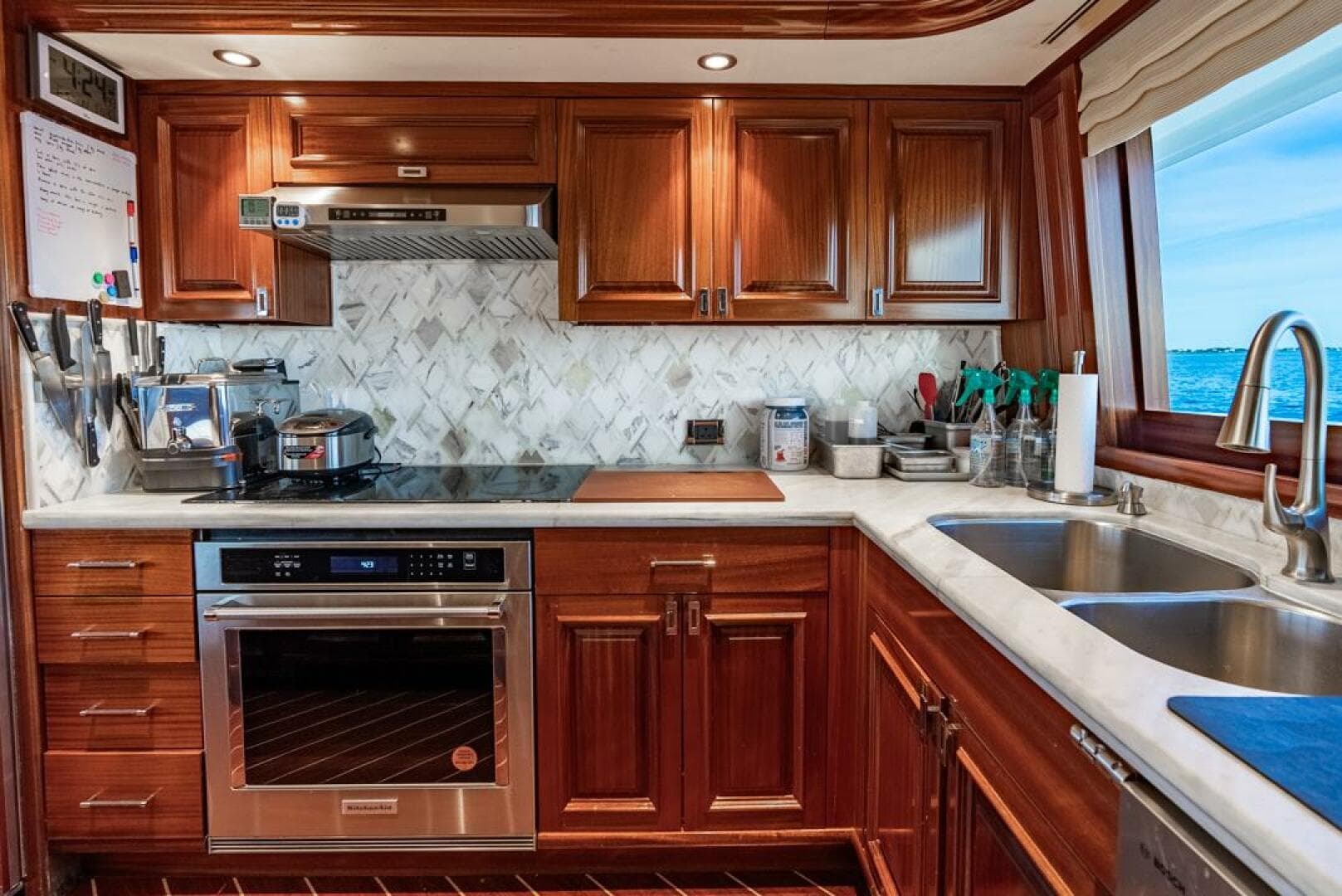 2012 Westport 112 — photo 28