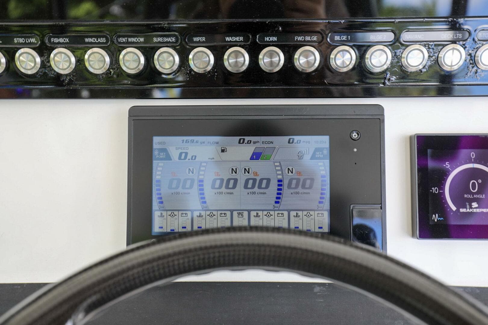 2020 Regulator 41 — photo 21