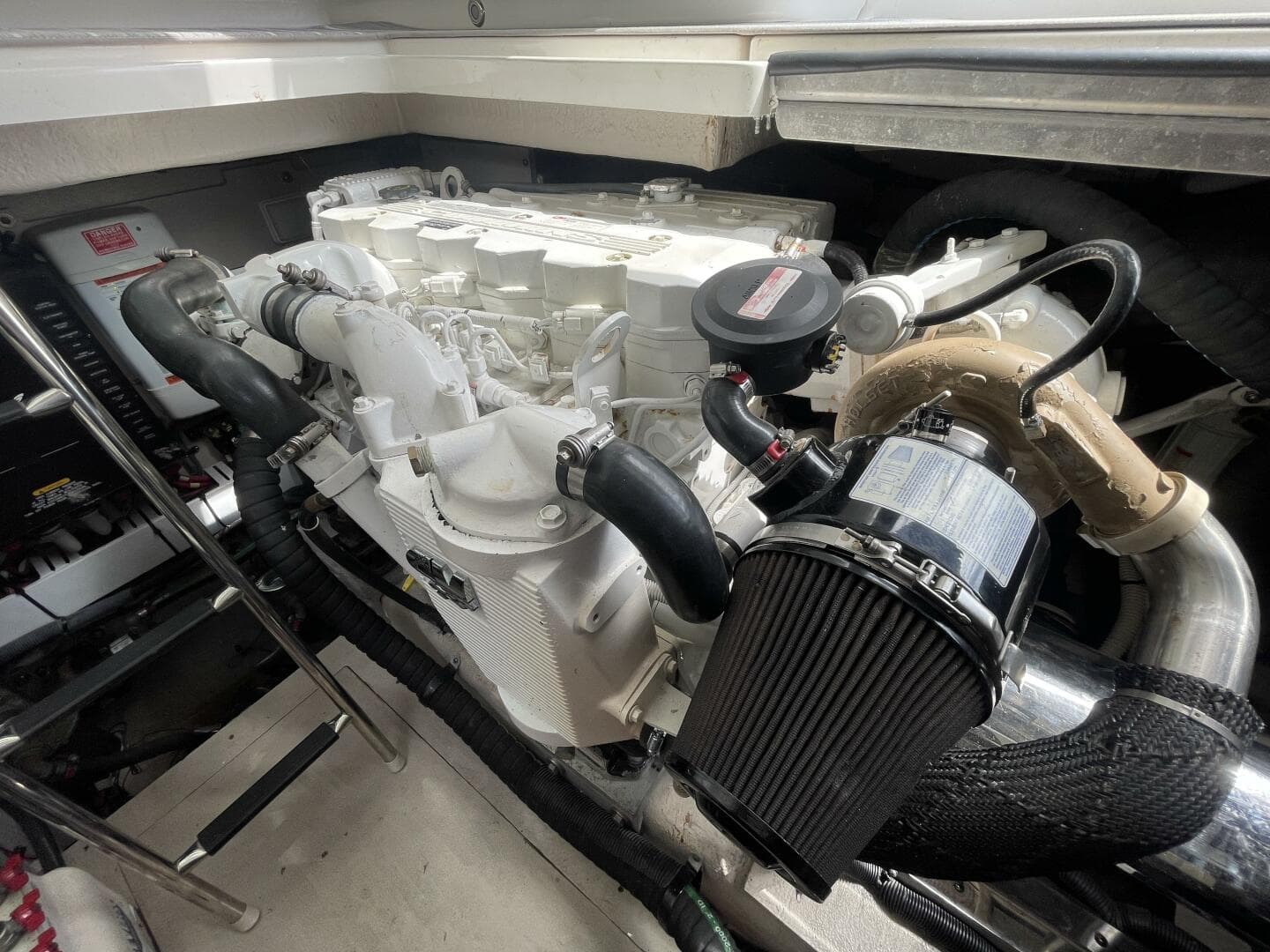 2010 Sea Ray 450 Sundancer — photo 36