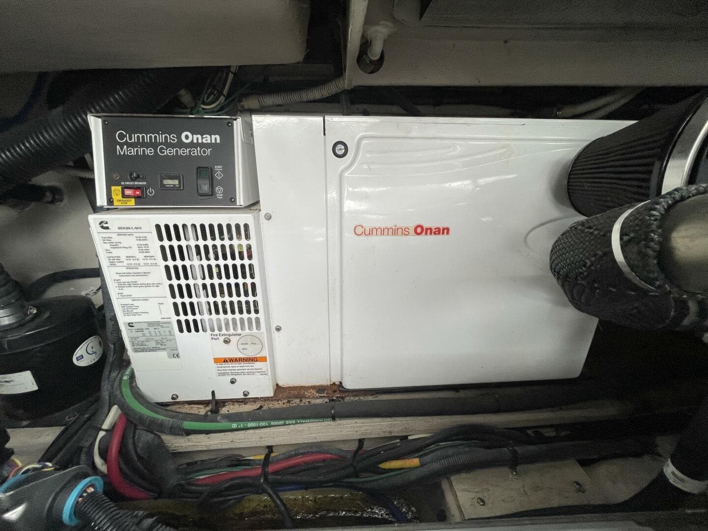 2010 Sea Ray 450 Sundancer — photo 40