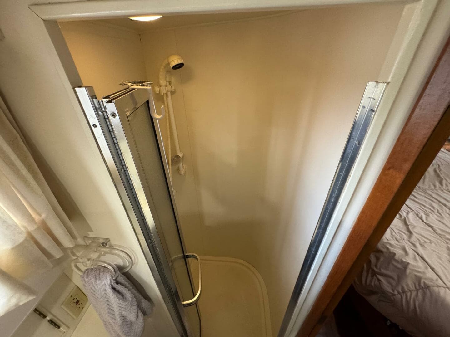 1991 Ocean Alexander 456 Classicco — photo 54