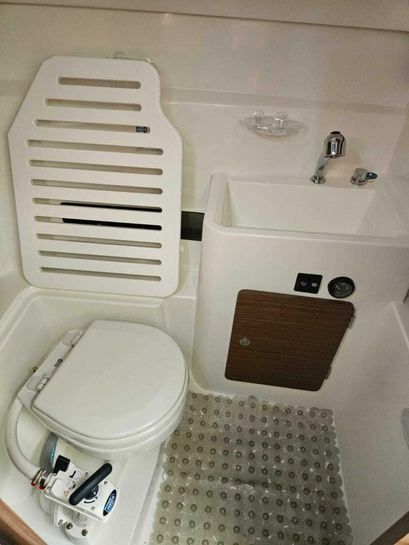 2023 Jeanneau Nc 795 S2 — photo 28