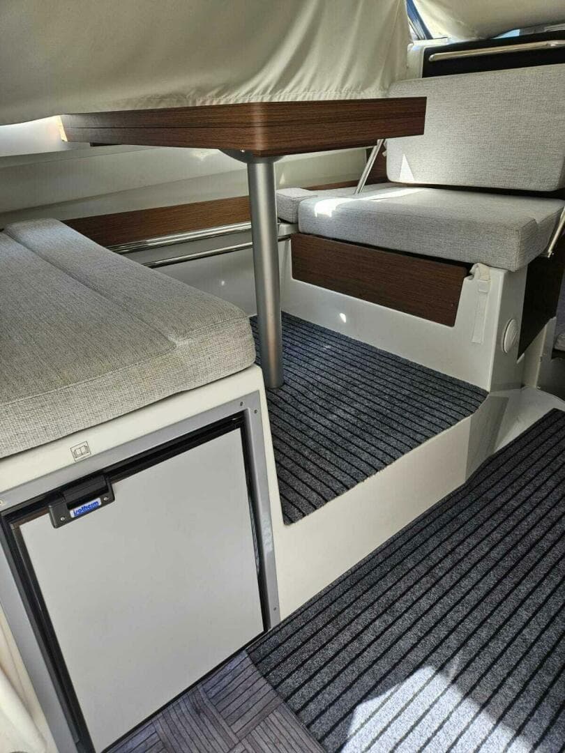 2023 Jeanneau Nc 795 S2 — photo 17