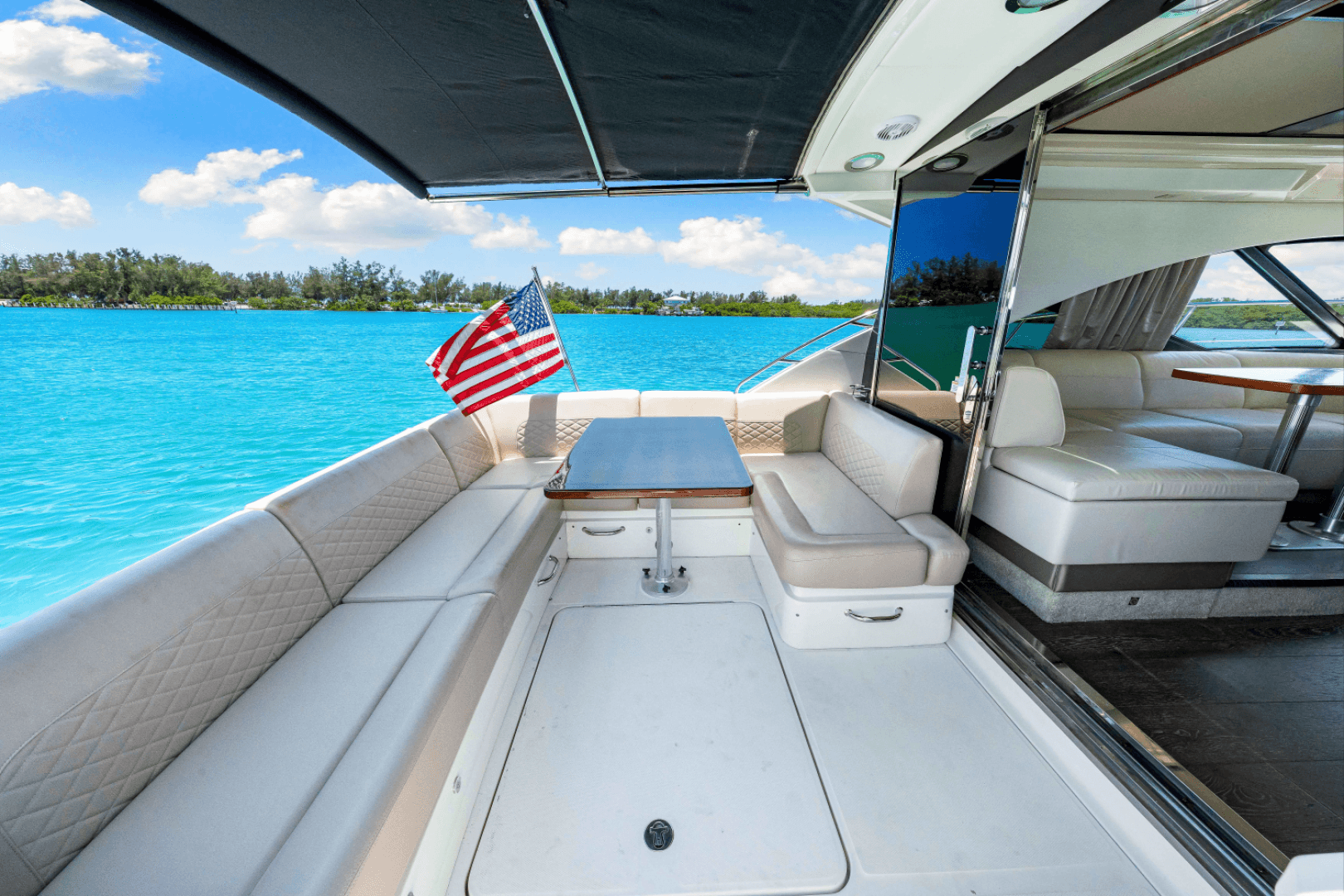 2017 Sea Ray 510 Sundancer — photo 48