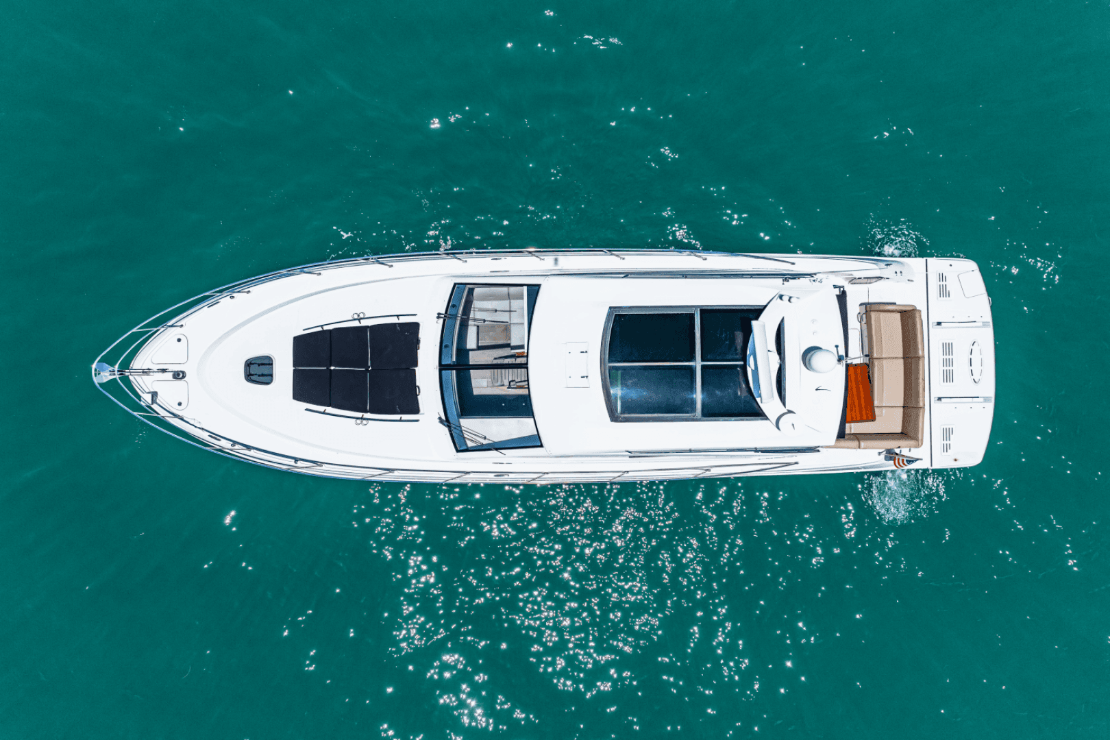 2017 Sea Ray 510 Sundancer — photo 6