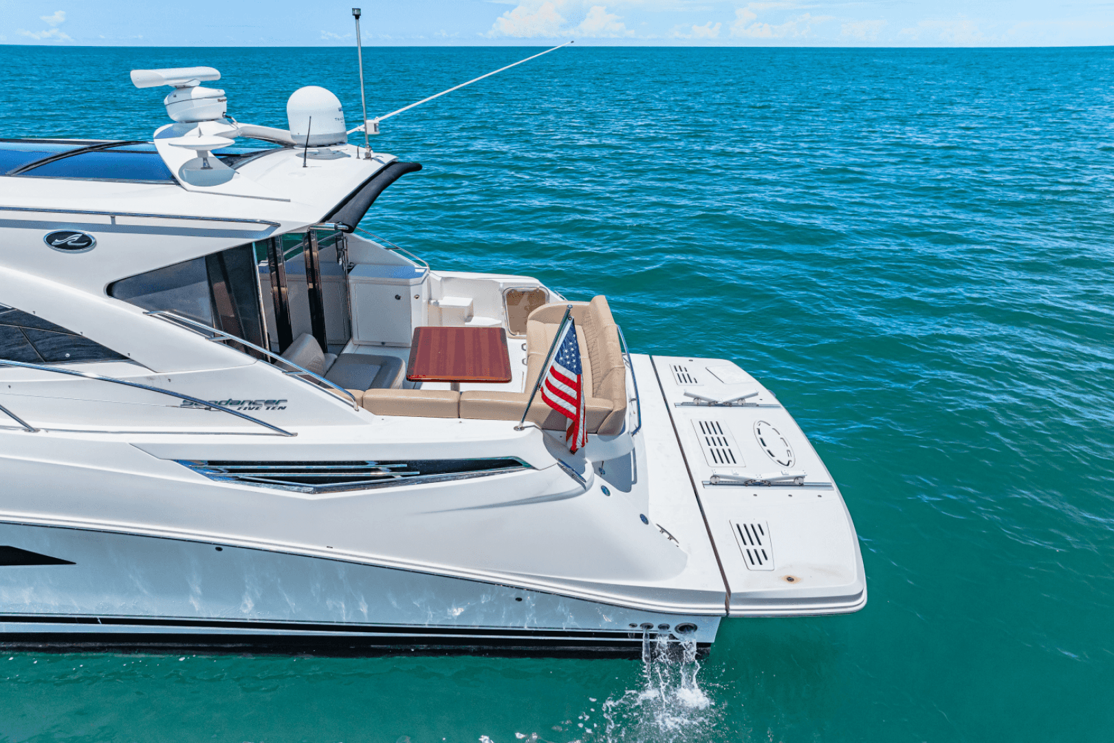 2017 Sea Ray 510 Sundancer — photo 19
