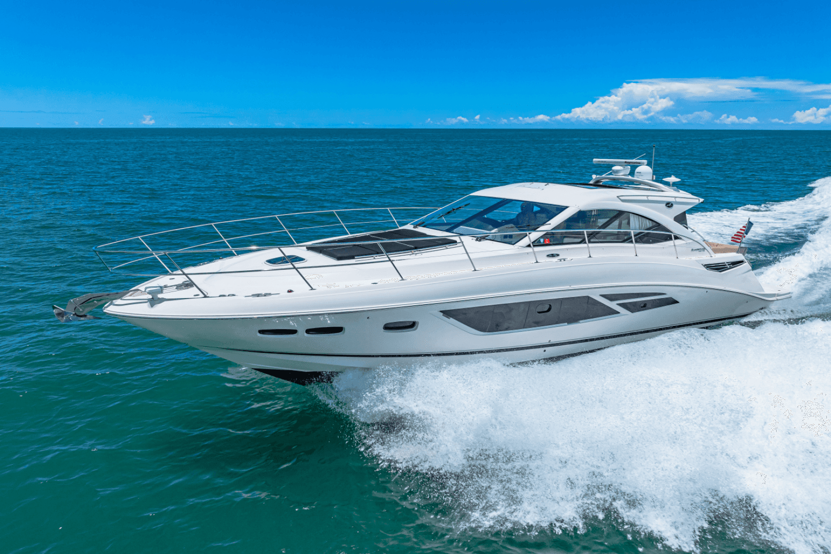 2017 Sea Ray 510 Sundancer — photo 21