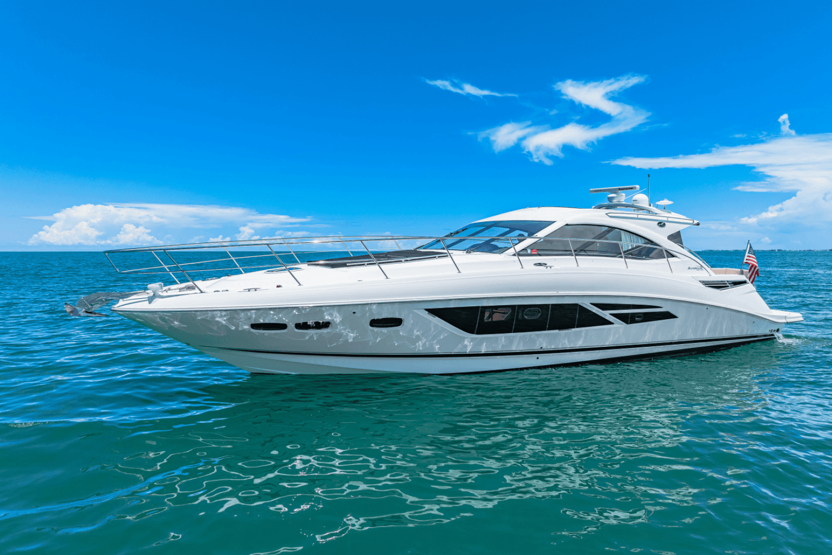 2017 Sea Ray 510 Sundancer — photo 1