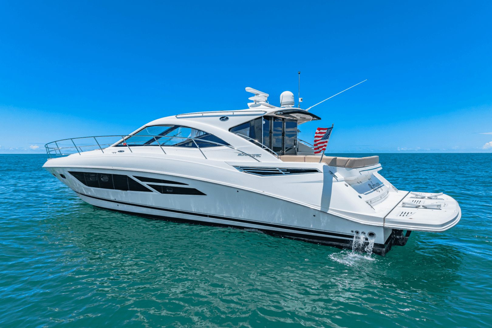 2017 Sea Ray 510 Sundancer — photo 7
