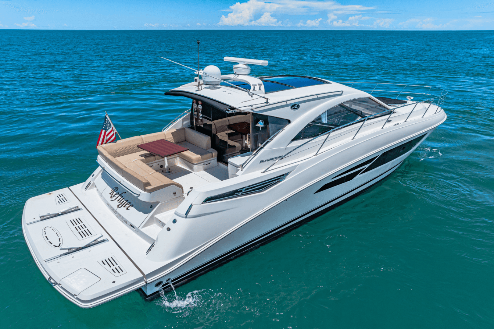 2017 Sea Ray 510 Sundancer — photo 12