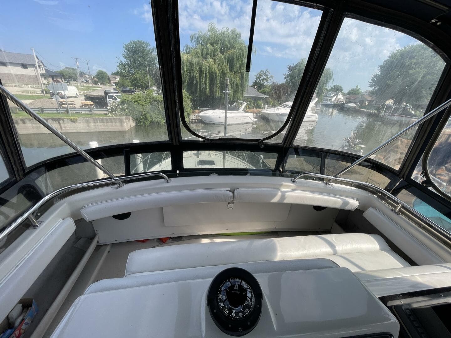 1989 Silverton 37 Convertible — photo 20