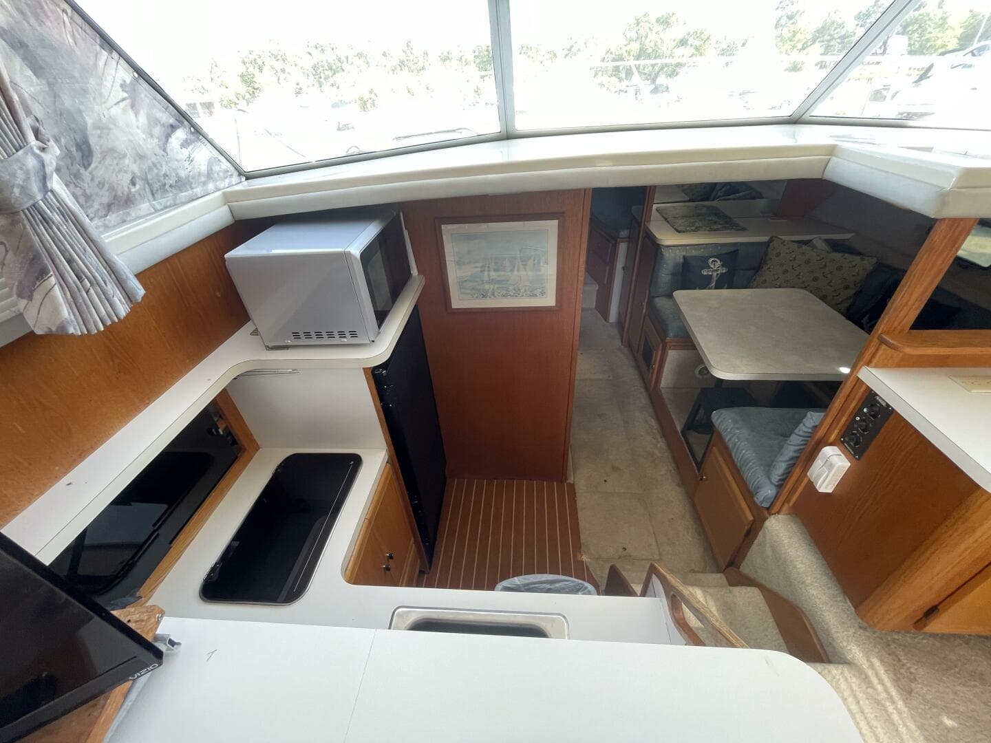 1989 Silverton 37 Convertible — photo 32