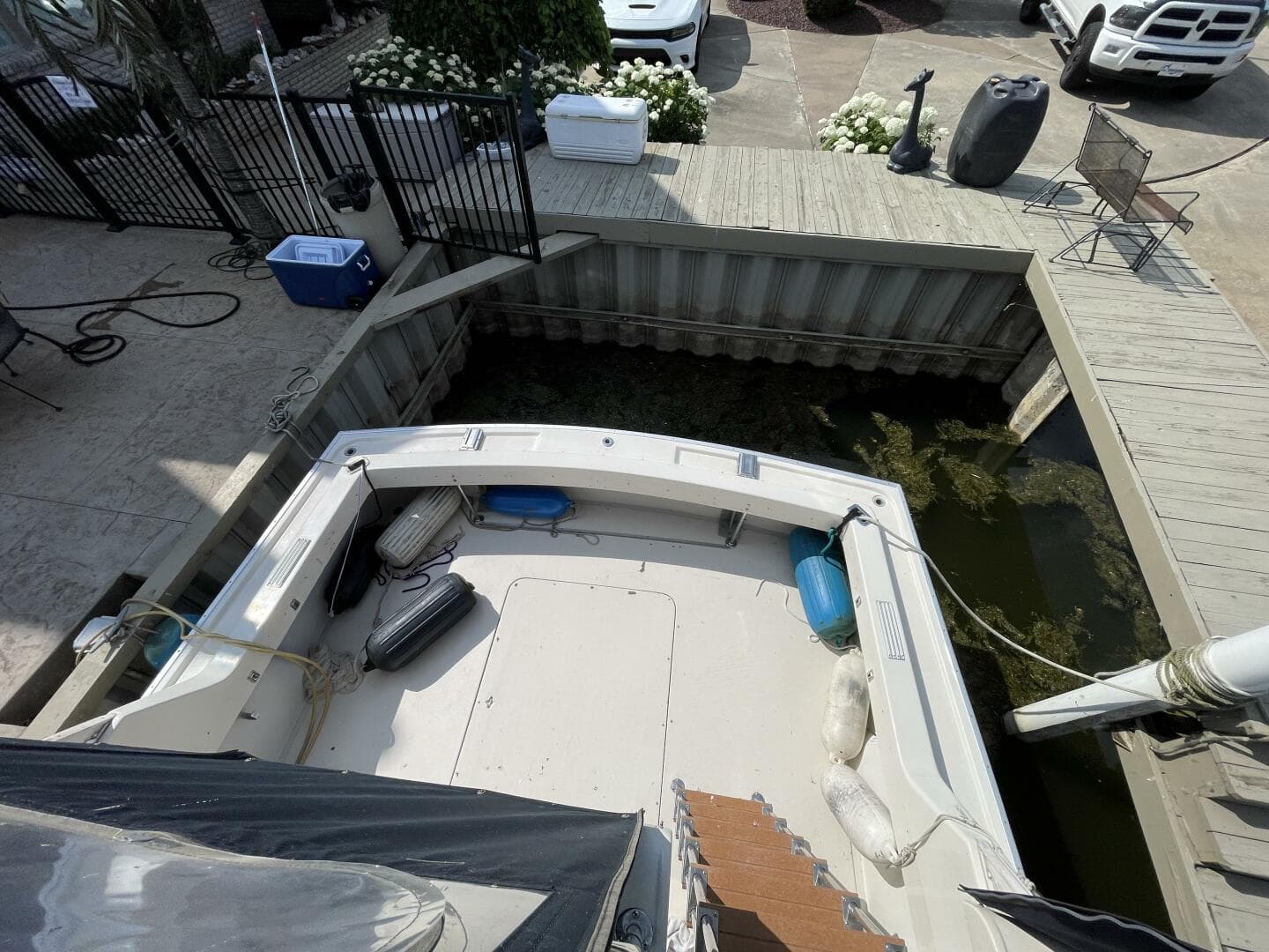 1989 Silverton 37 Convertible — photo 11