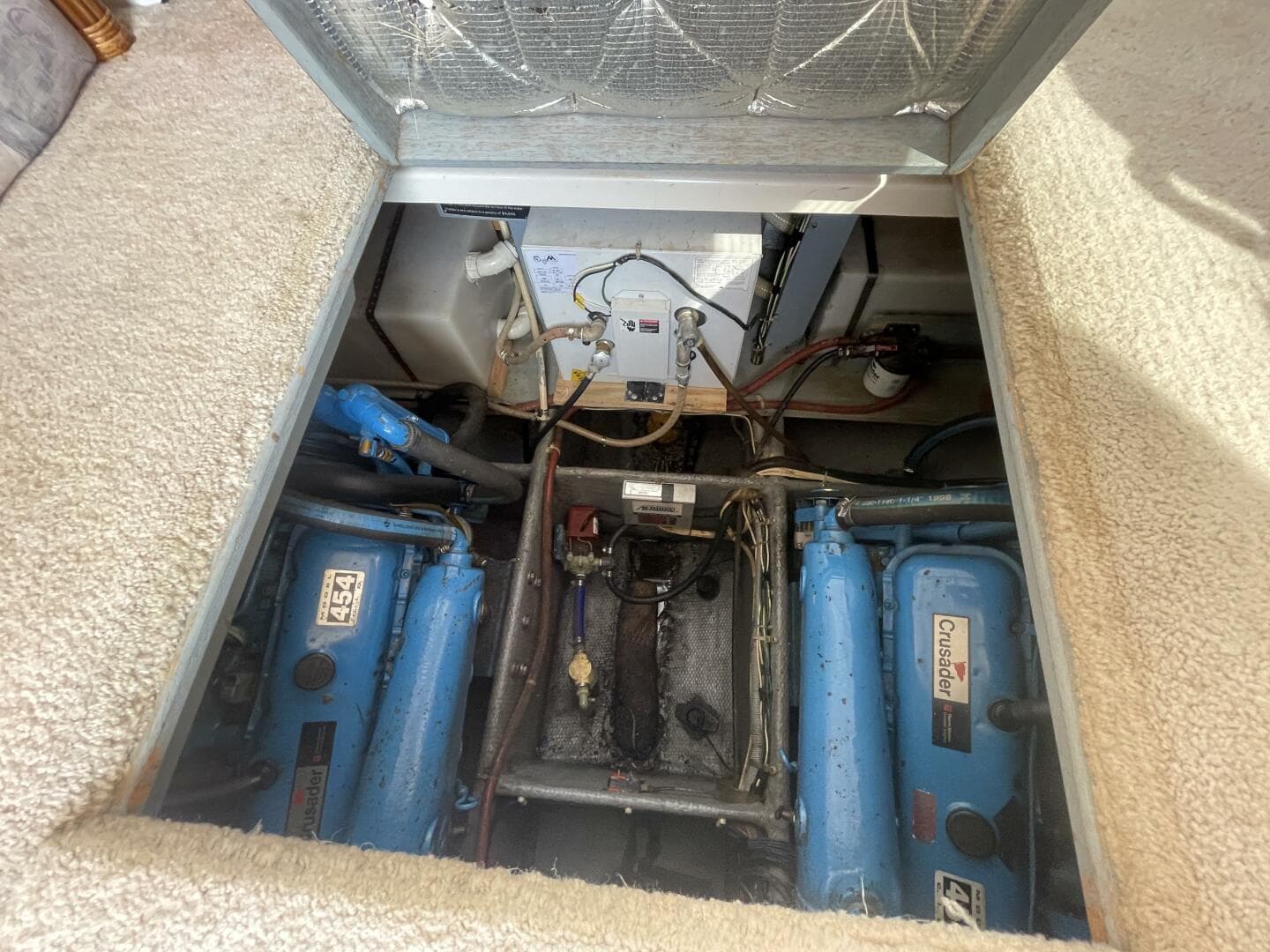 1989 Silverton 37 Convertible — photo 27