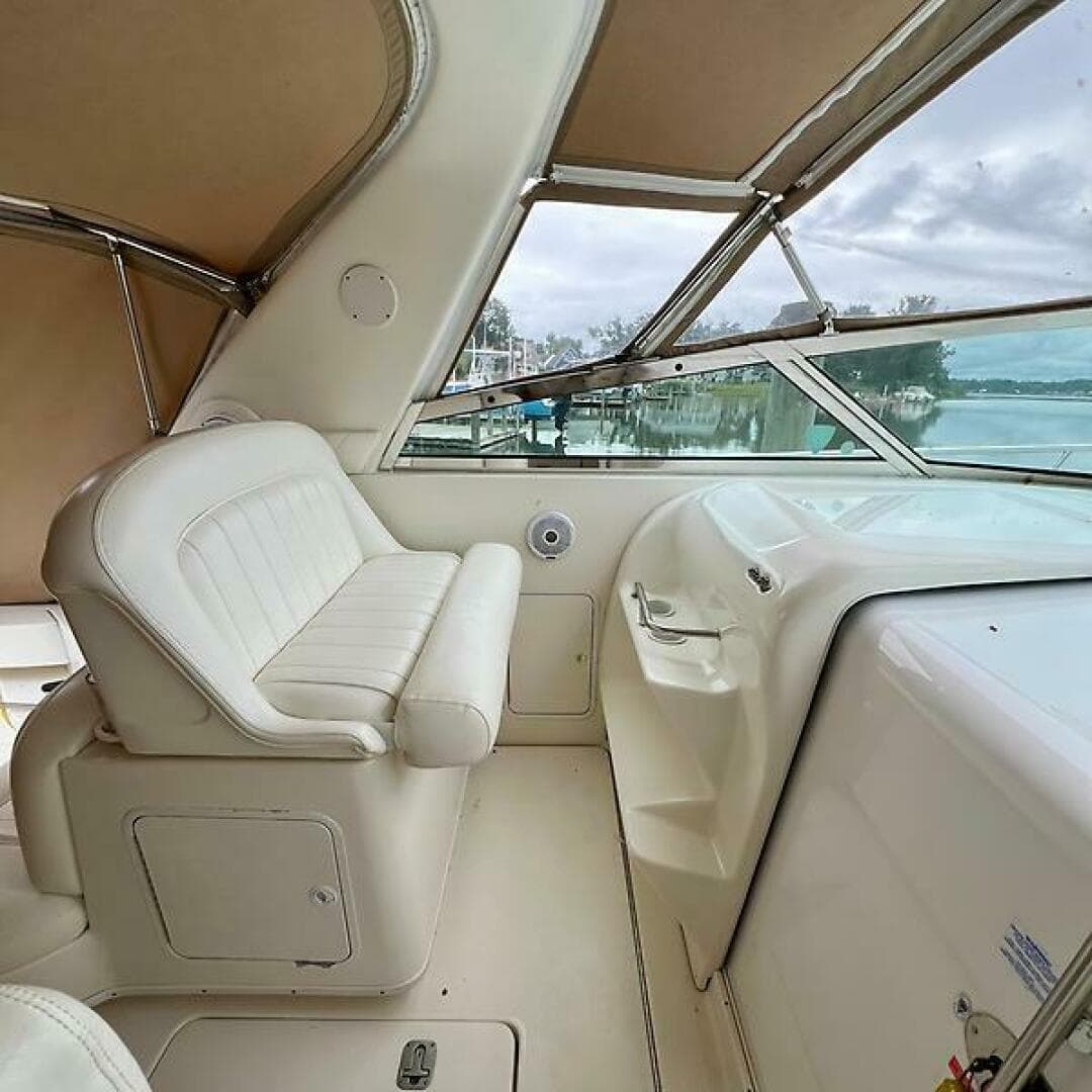 2001 Sea Ray 340 Amberjack — photo 27