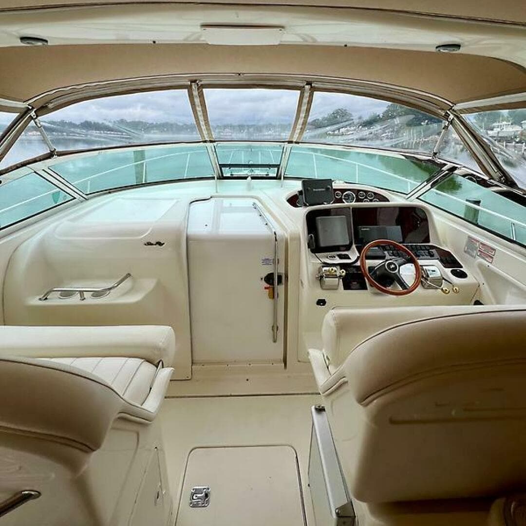 2001 Sea Ray 340 Amberjack — photo 18