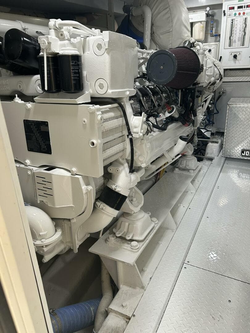 2006 Marquis 65 — photo 26