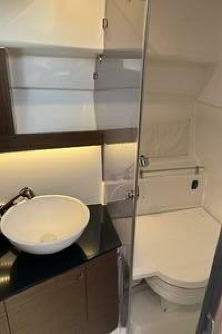 2024 Jeanneau 9.0 Leader — photo 4