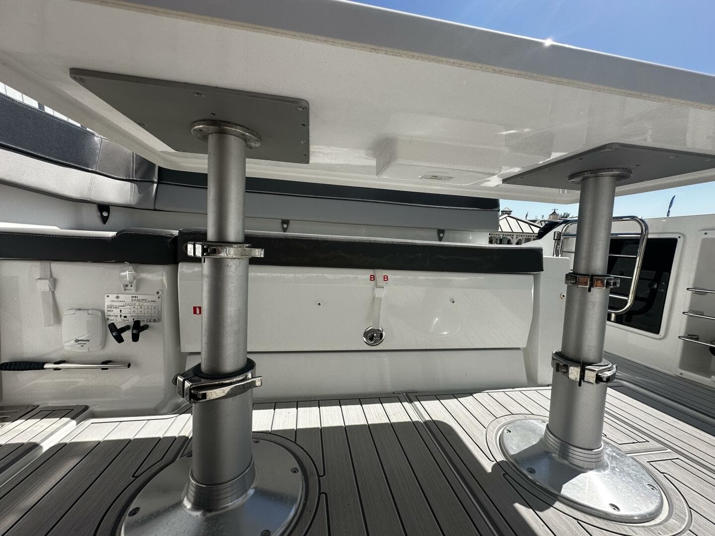 2024 Jeanneau 9.0 Leader — photo 46