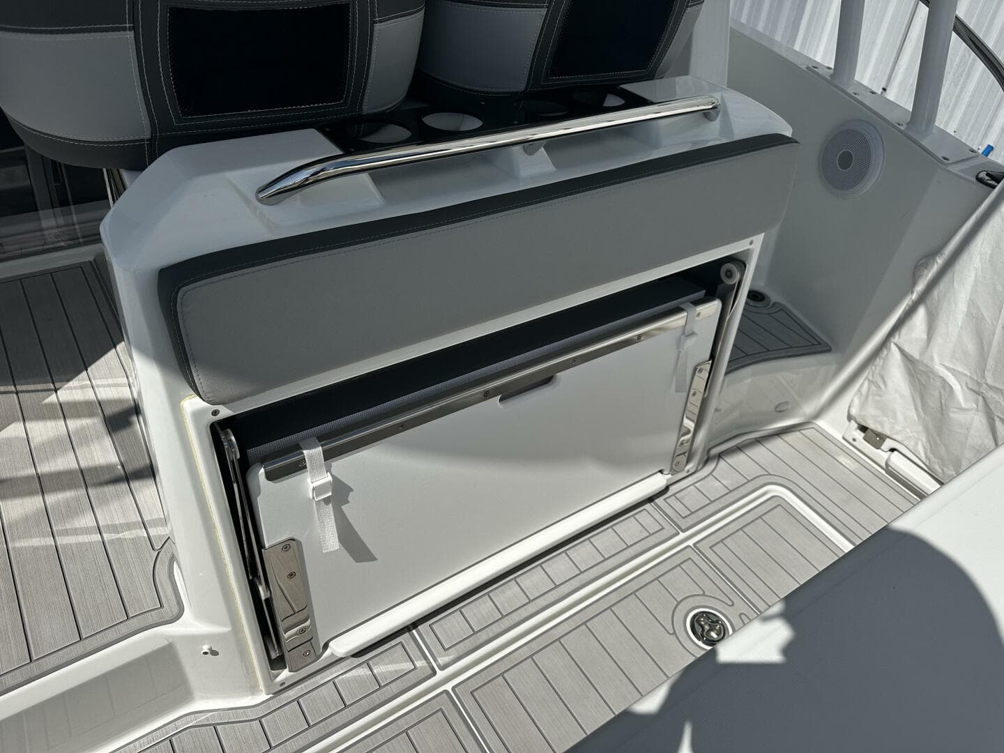 2024 Jeanneau 9.0 Leader — photo 48