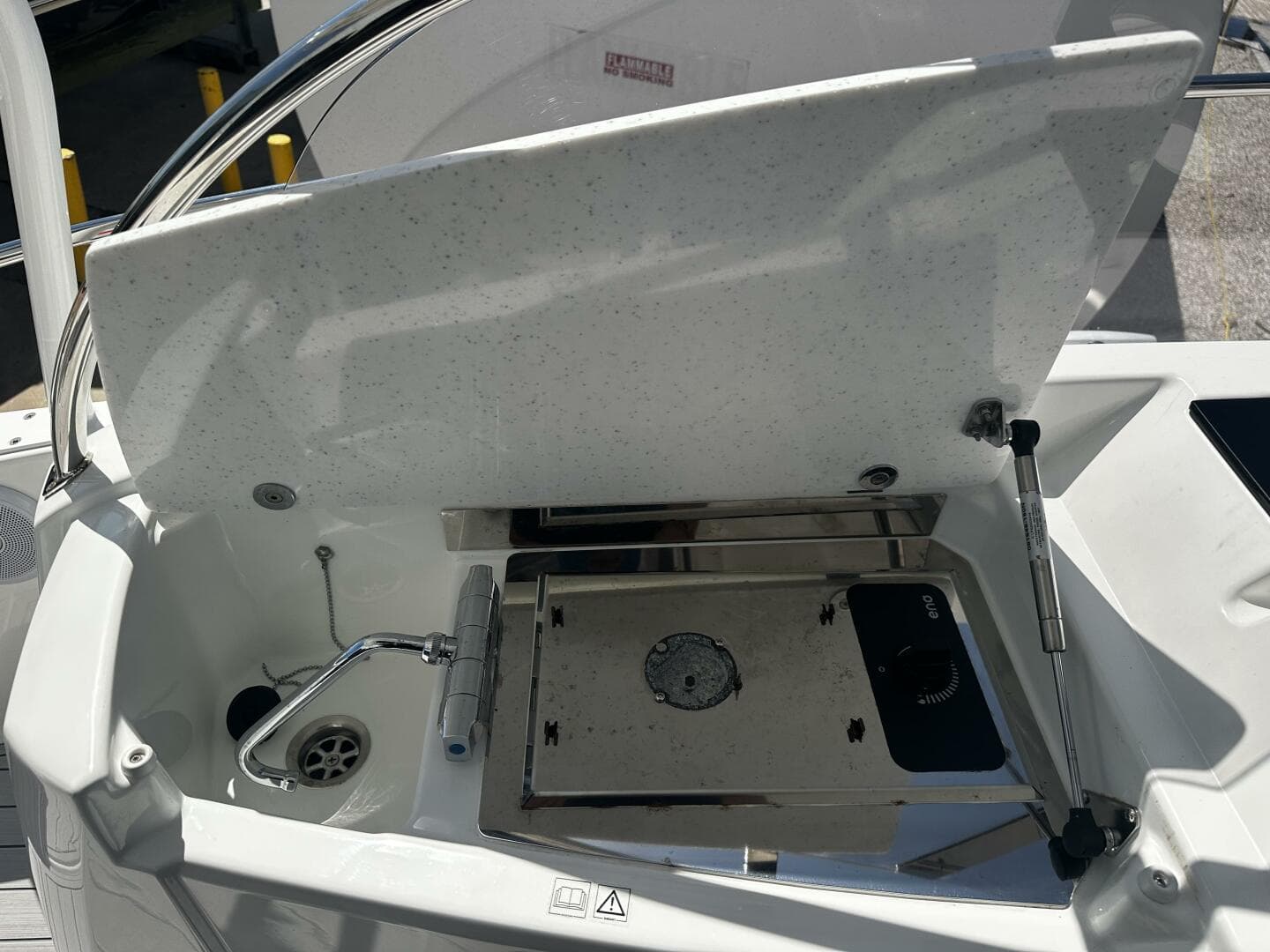 2024 Jeanneau 9.0 Leader — photo 12