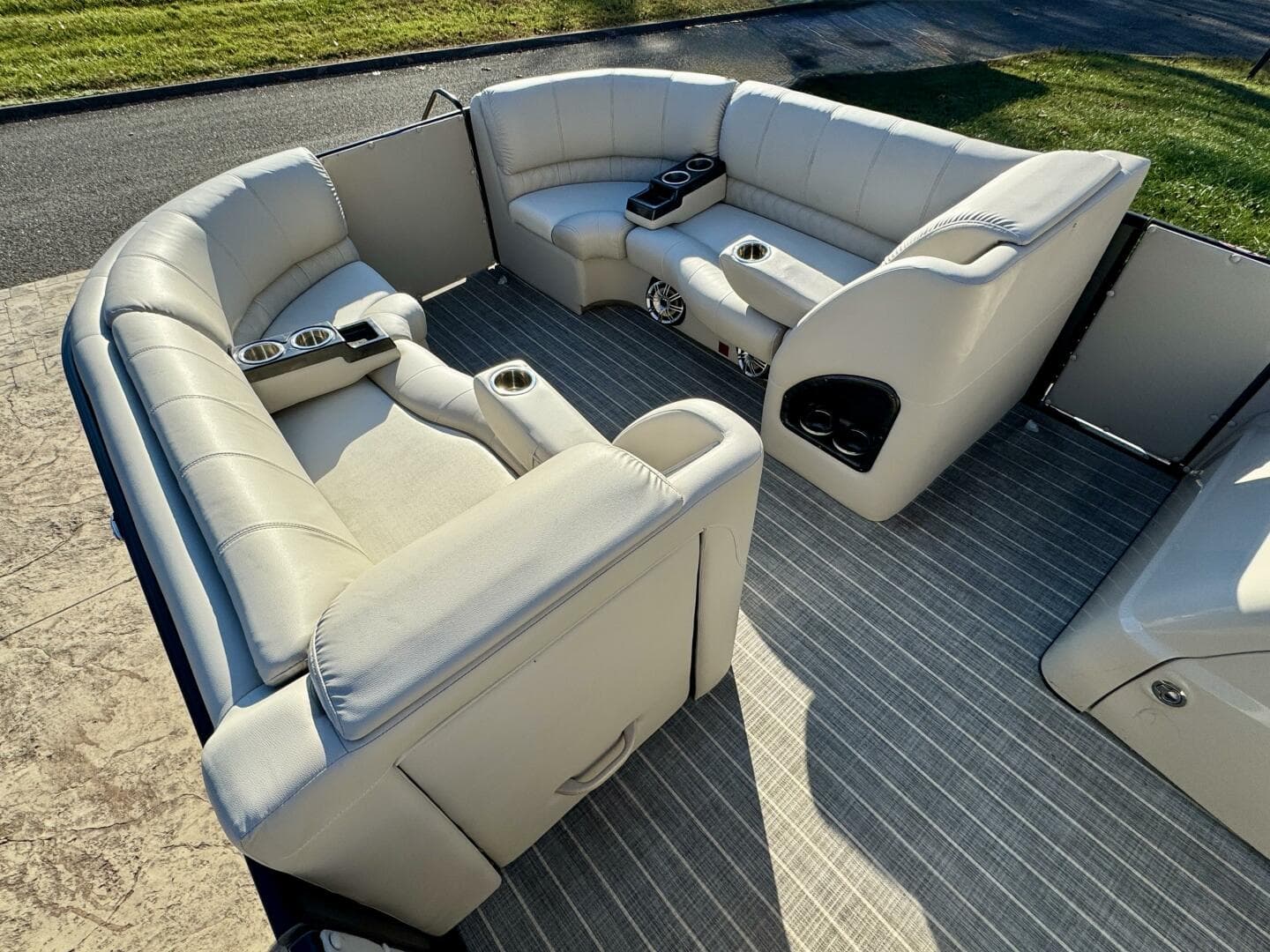 2016 Harris Grand Mariner 250 Slec Tritoon — photo 18