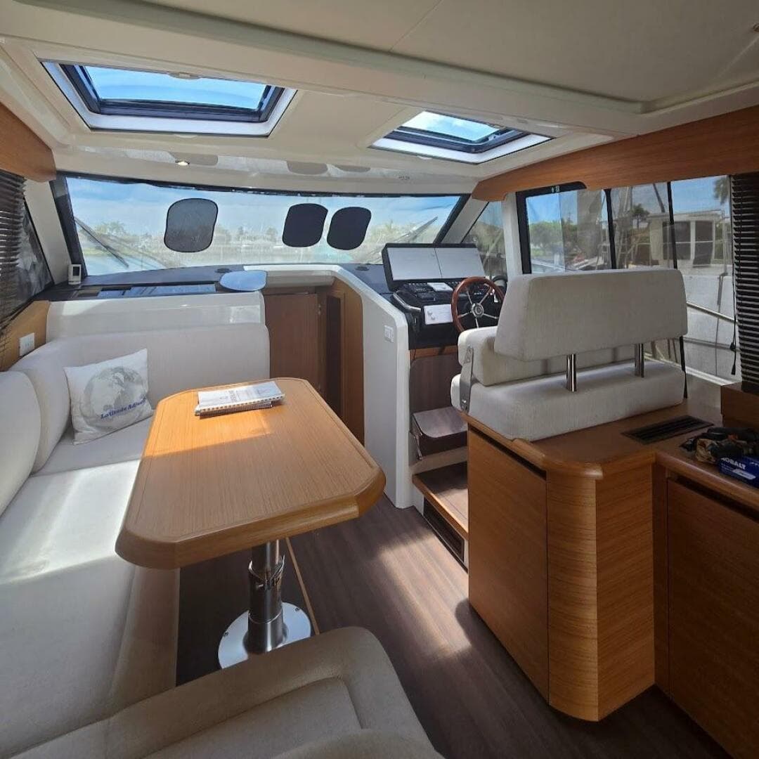 2022 Greenline 39 Hybrid — photo 8