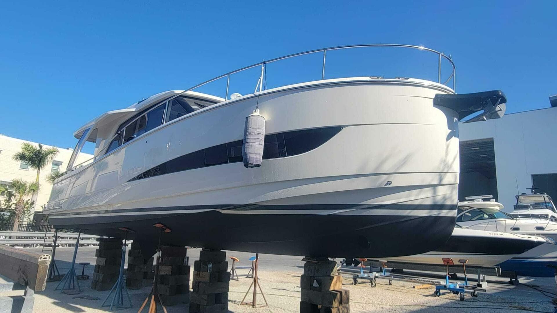 2022 Greenline 39 Hybrid — photo 41